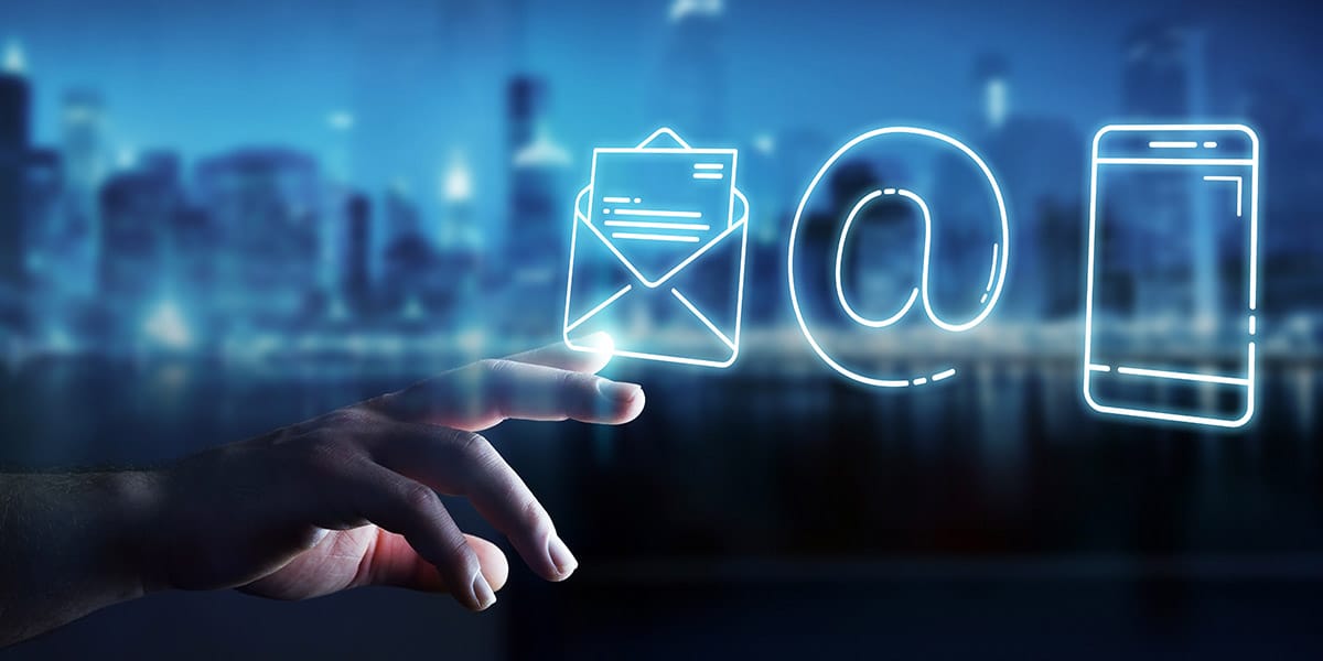 adobestock_225991884_preview Illustration de la page de contact du site IA-Update.